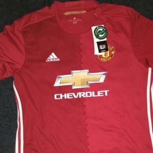 2016-17 Authentic Manchester United XL jersey